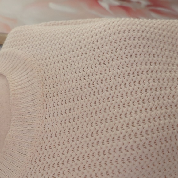 Lara Knit White Cropped Sweater, Size L - Picture 3 of 7